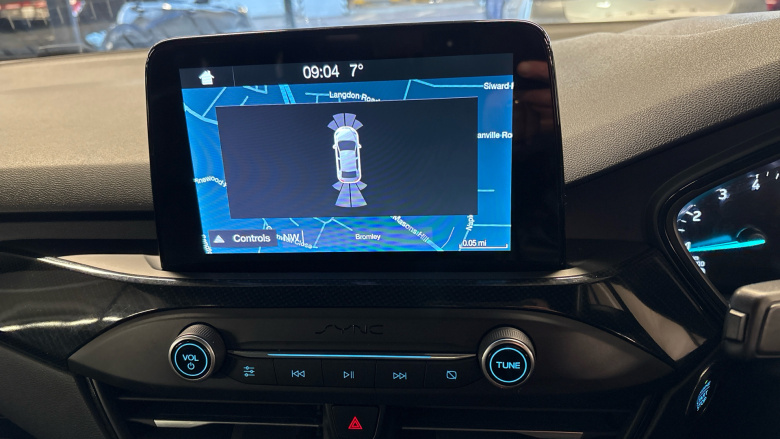 Ford Focus 1.0 EcoBoost 125 ST-Line 5dr Auto Petrol Hatchback